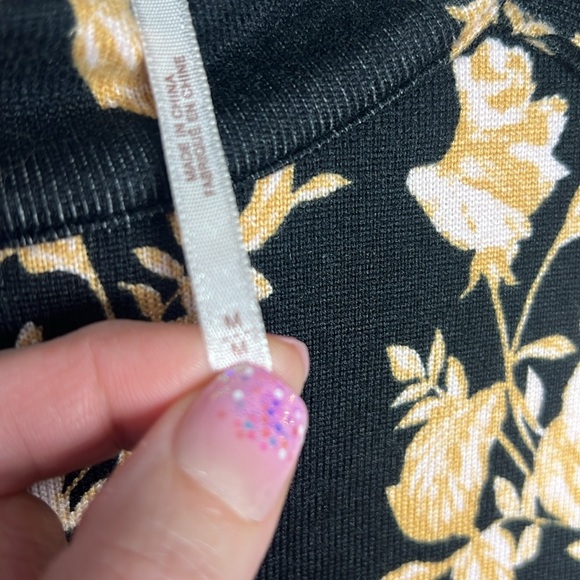 Free People Dinner Party Floral Long Sleeve Top Size Medium Black Combo - Picture 4 of 10